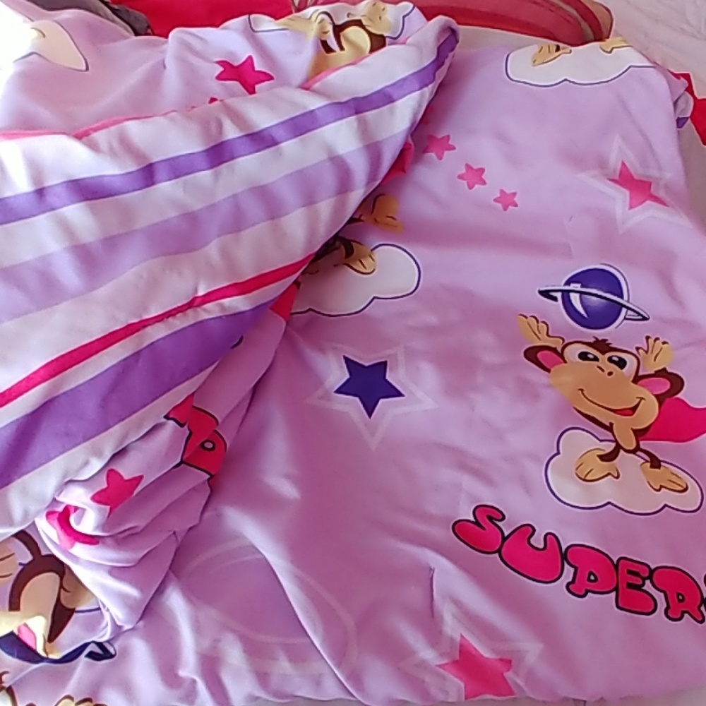 Used twin bedding set
